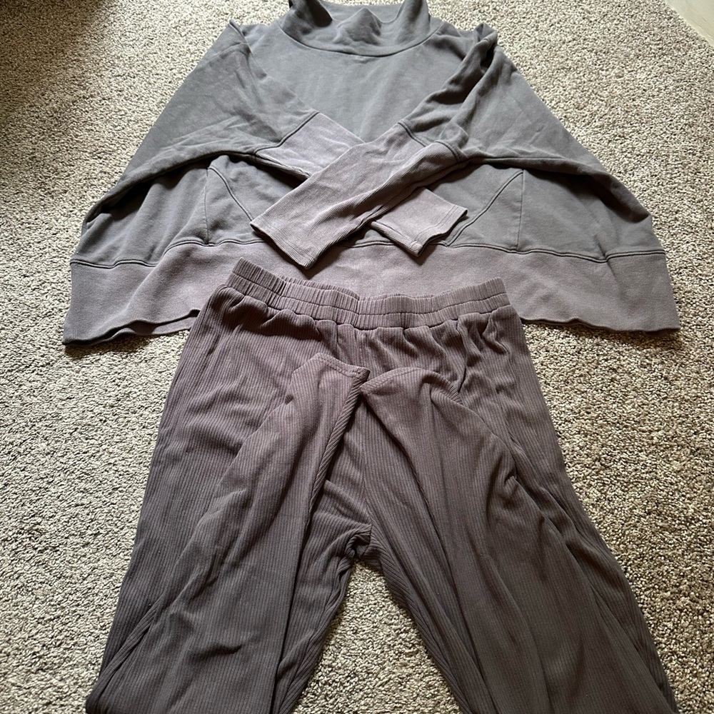 Grade & Gather Gray Lounge Set